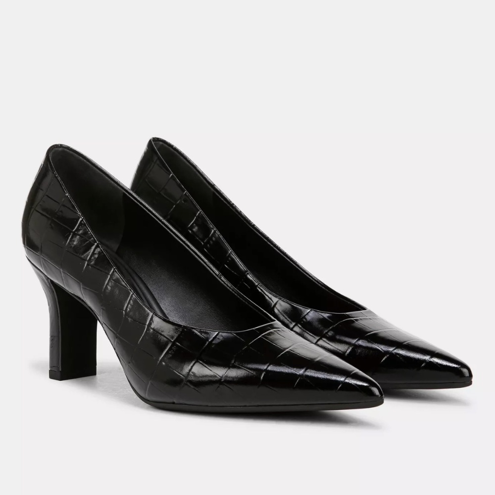 Vince  Diane Croc-Embossed Leather Pump Black $350 Like New Sz 10